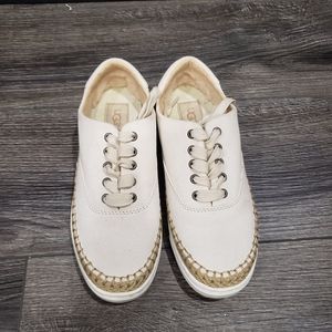 UGG Eyan II Canvas Lace-Up Shoe Sz 6